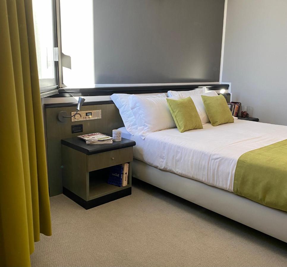 Deluxe Double or Twin Room,1175504239:JPEG